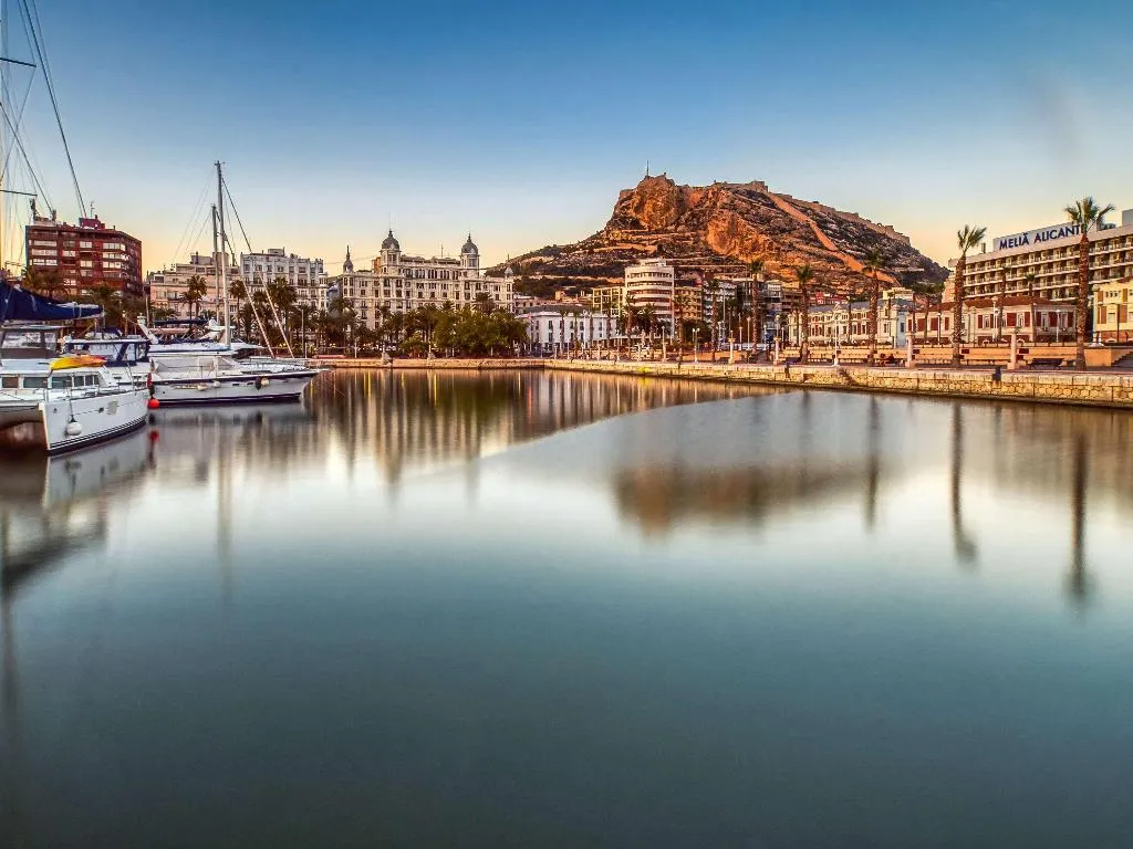 Sports and Entertainment, Ibis Alicante, Costa Blanca