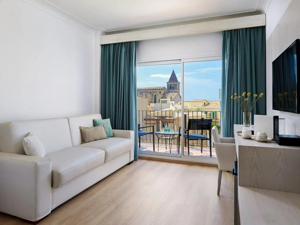 JUNIOR SUITE WITH DOUBLE BED Room, Hotel Saratoga, Majorca