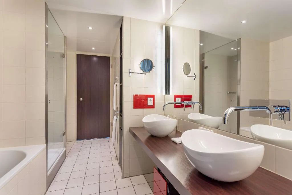 Room, Radisson Collection Hotel, Berlin, Berlin