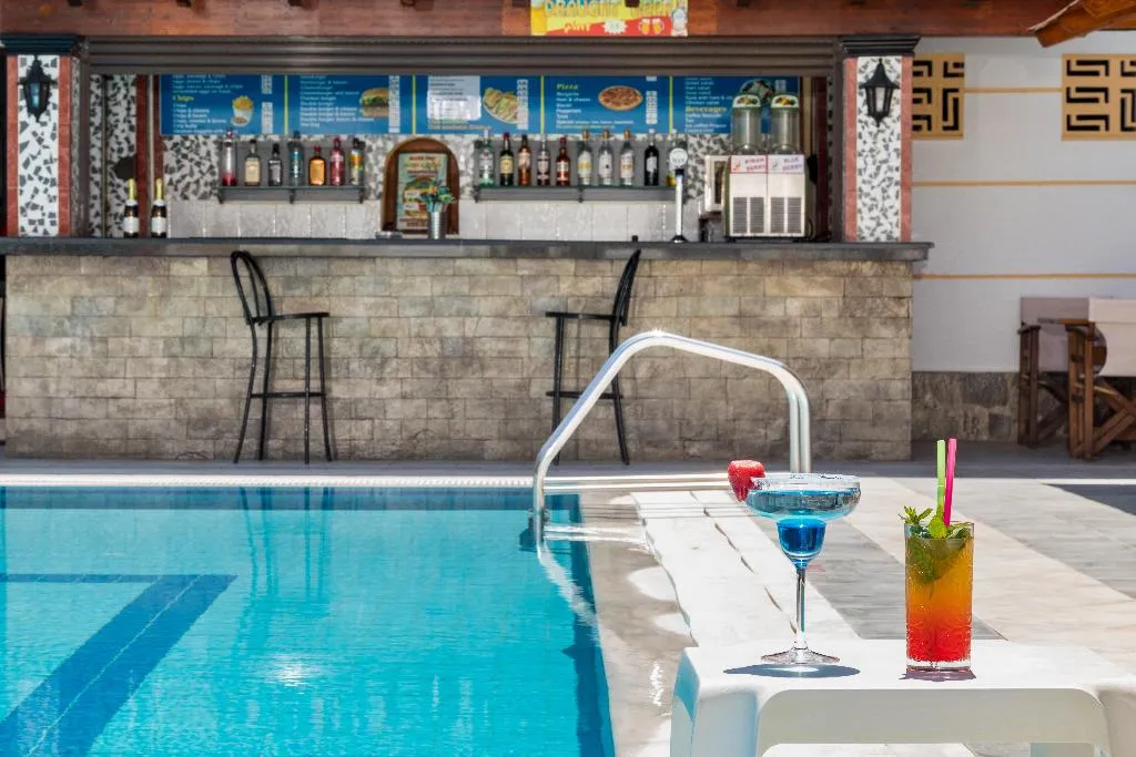 Pool, Lefkimi, Corfu