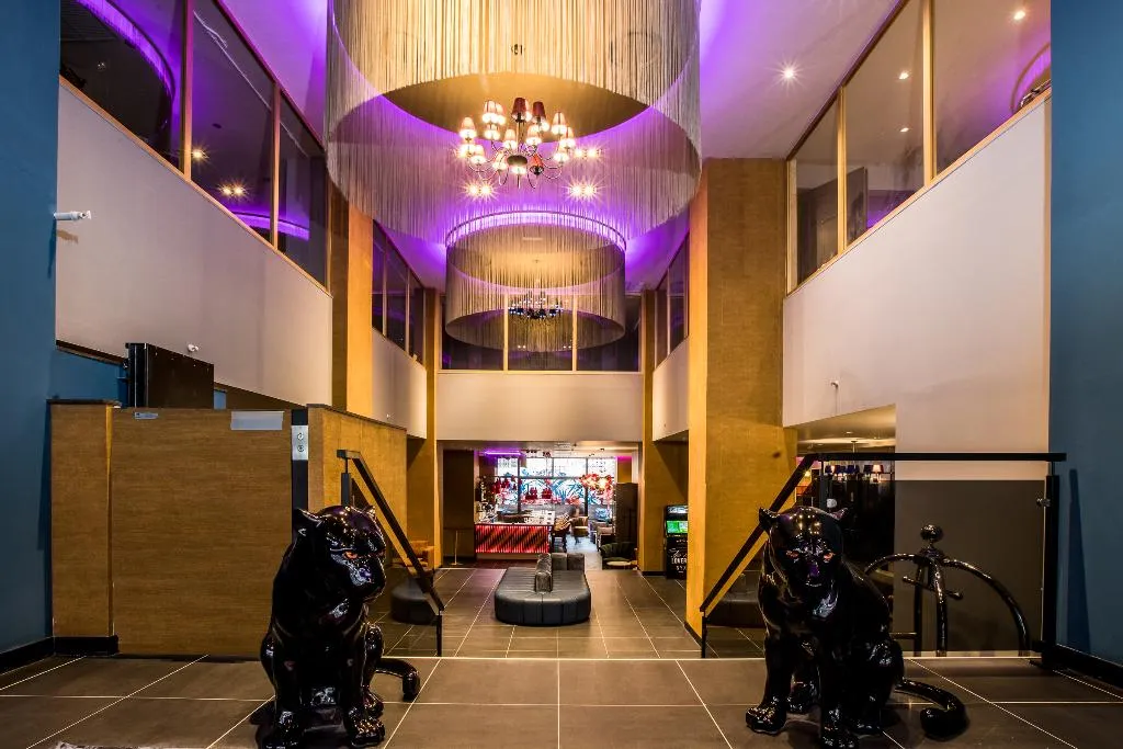 Lobby, NYX Hotel Madrid by Leonardo Hotels, Madrid