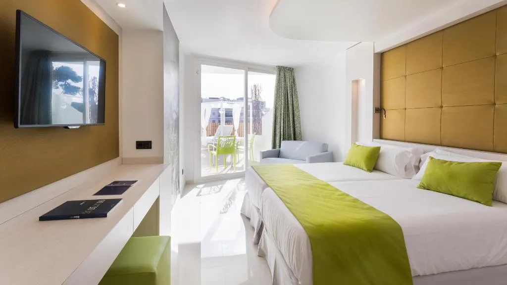 Double or Twin STANDARD Room, Sirenis Hotel Tres Carabelas & SPA, Ibiza