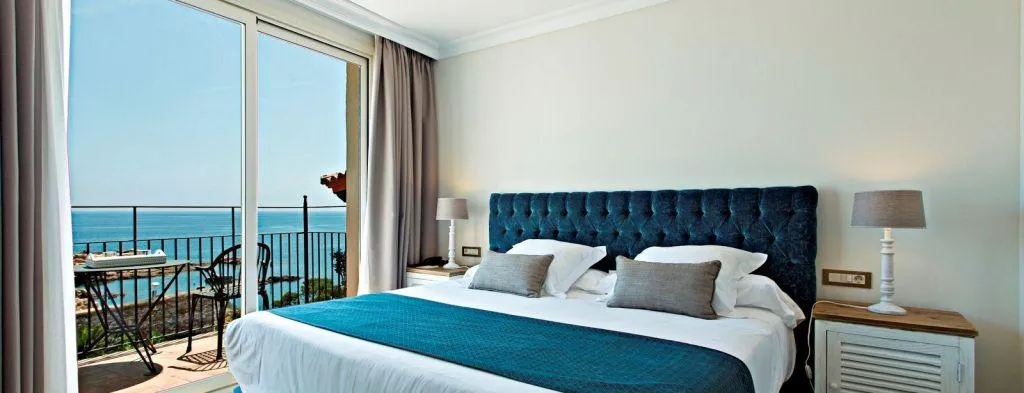 Double or Twin SEA VIEW WITH TERRACE Room, Aiguablava, Costa Brava