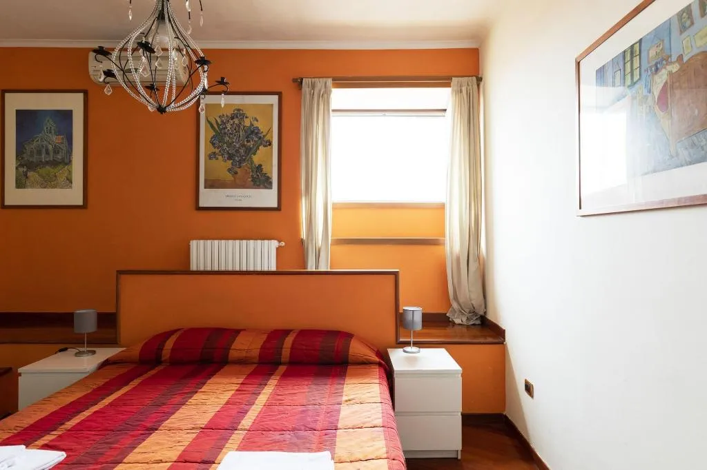 Room, B&B Museum, Naples