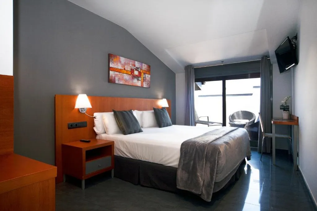 DOUBLE DELUXE Room, Sant Pere II Hotel, Barcelona