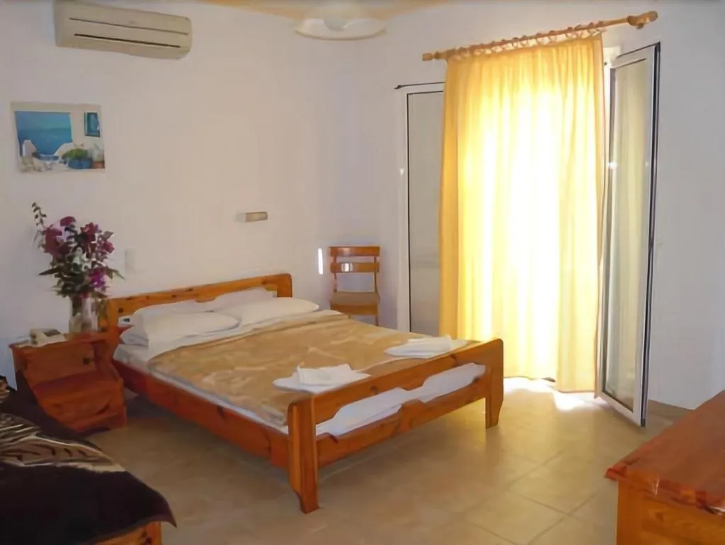 Room, Pension Atlas, Santorini