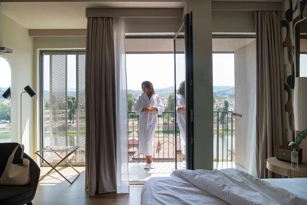 SUITE DELUXE WITH VIEWS Room, Columbus Urban Resort, Florence