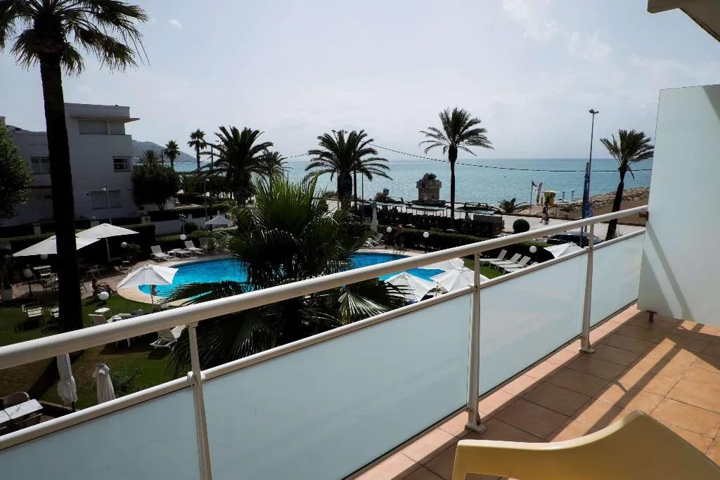 Room, Subur Maritim, Costa Brava