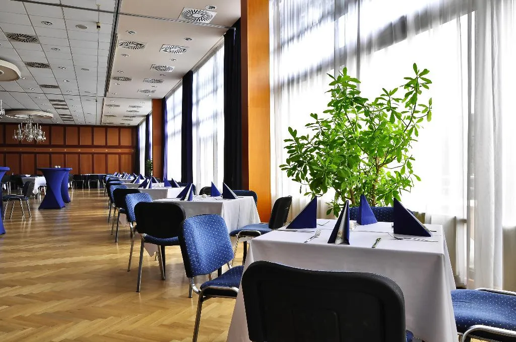 Conferences, Olympik, Prague