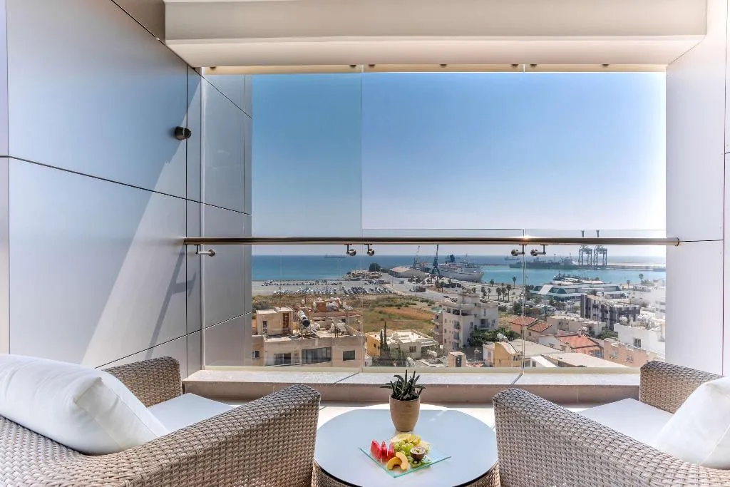 Room, Radisson Blu Hotel Larnaca, Cyprus