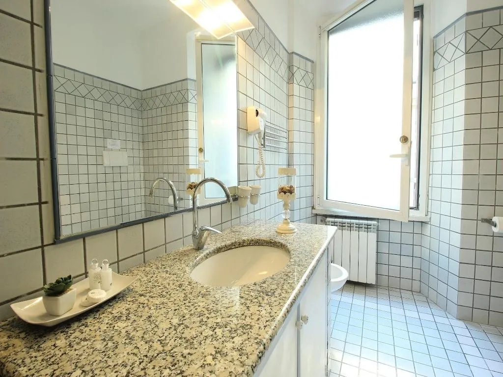 Room, Few Steps From Colosseum, Naples
