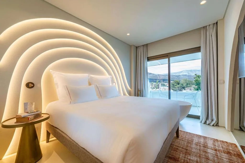Room, Isla Brown Corinthia Resort & Spa, Curio Collect, Athens
