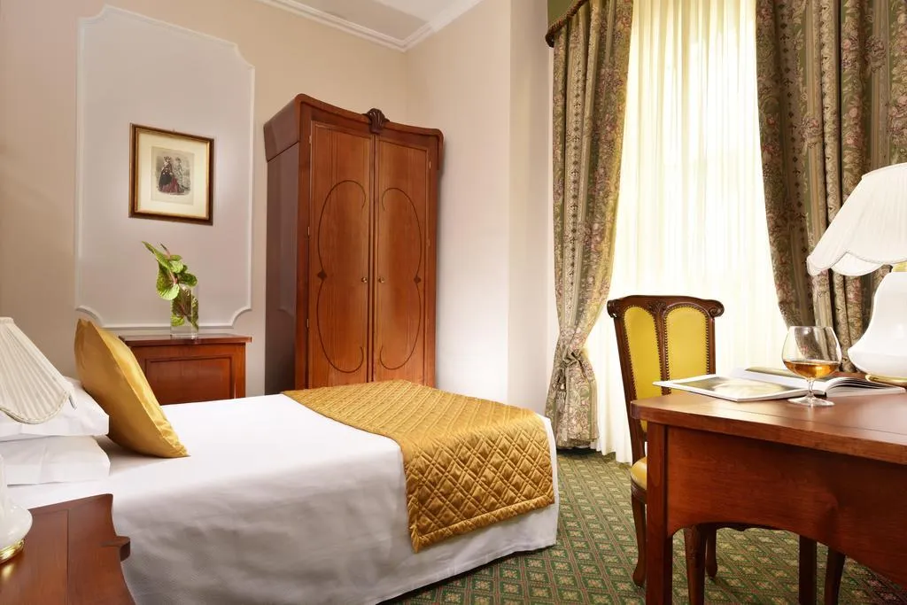 SINGLE DELUXE Room, Berchielli, Florence