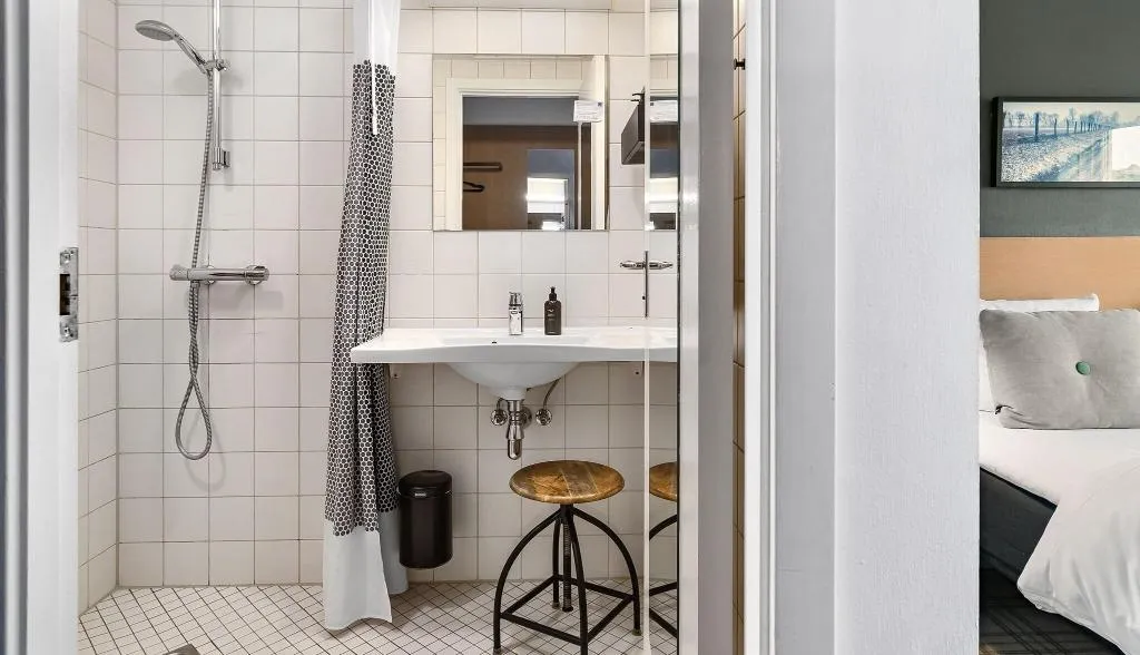 Double or Twin STANDARD Room, Ibsens, Copenhagen