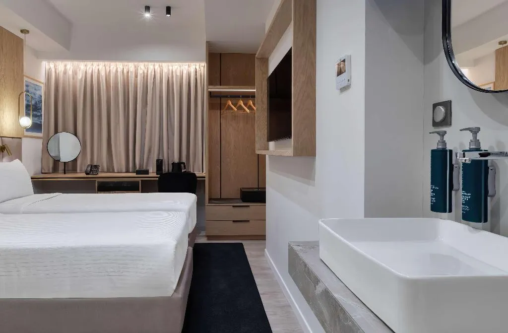 TWIN STANDARD Room, Hilton Garden Inn Athens Syggrou Avenue, Athens