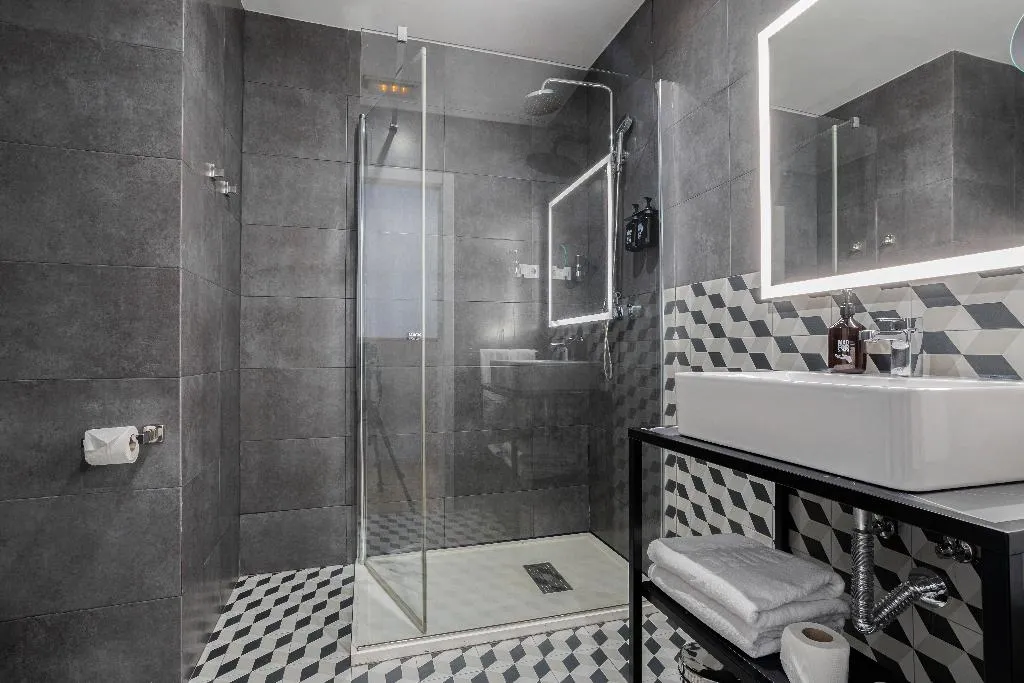 DOUBLE SINGLE USE SUPERIOR Room, Acta Madfor Hotel, Madrid