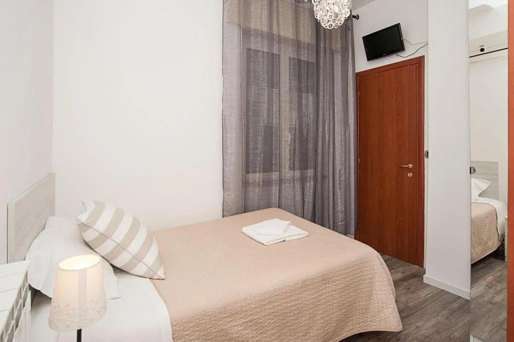 Room, Magicfiverooms, Rome
