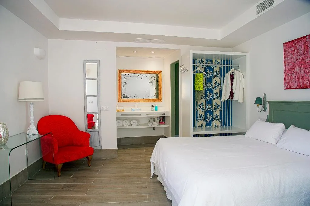 APARTMENT DELUXE Room, Overland Suites Catedral Luxury Apartments, Seville