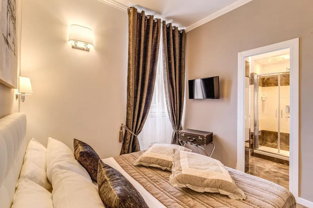 Room, The Bridge Suites, Rome