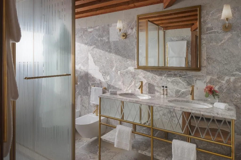 SUITE Presidential Room, Hotel Gabrielli Venezia - Starhotels Collezione, Venice
