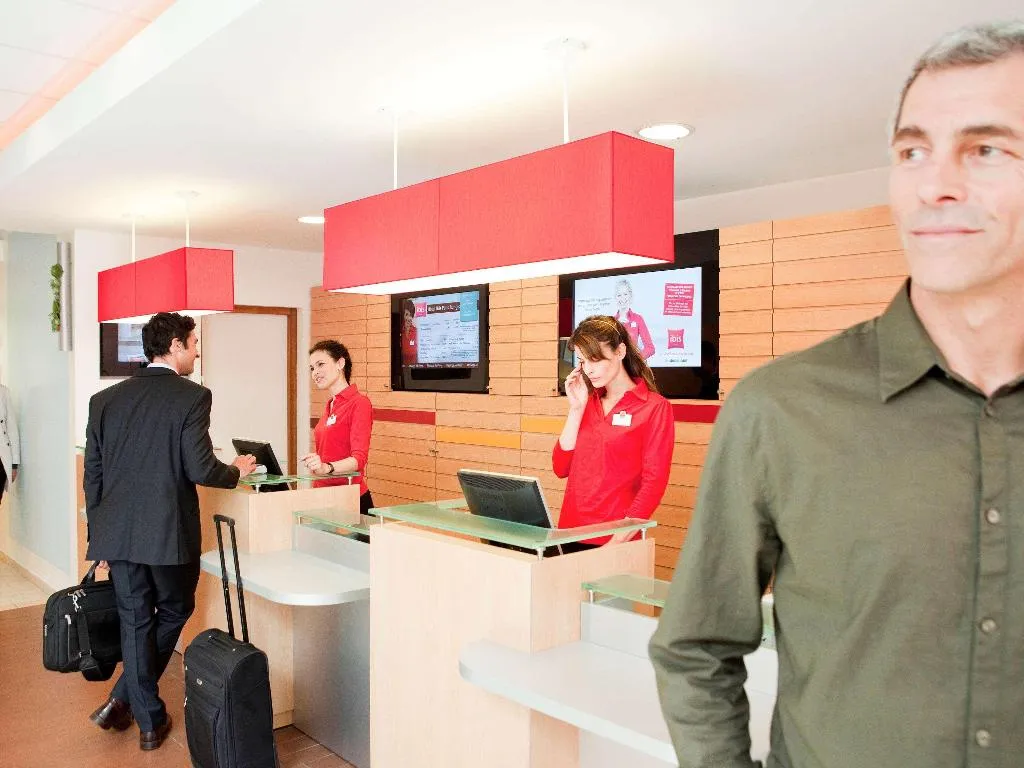 Conferences, ibis Milano Malpensa Aeroporto, Milan