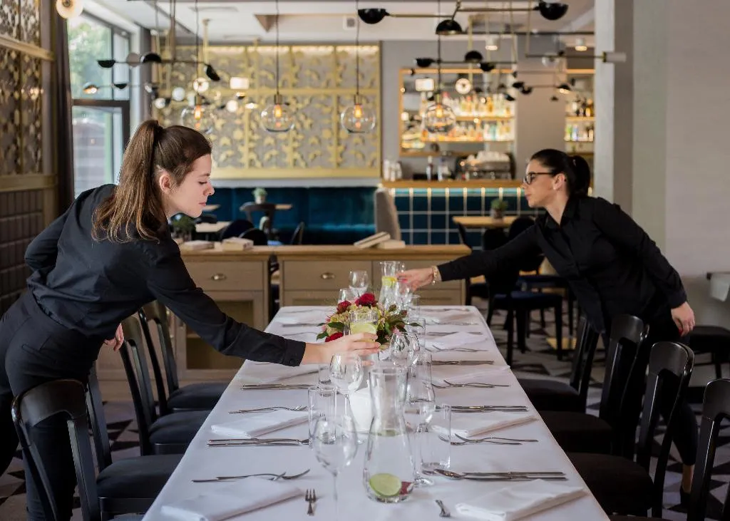 Restaurant, Apis, Krakow