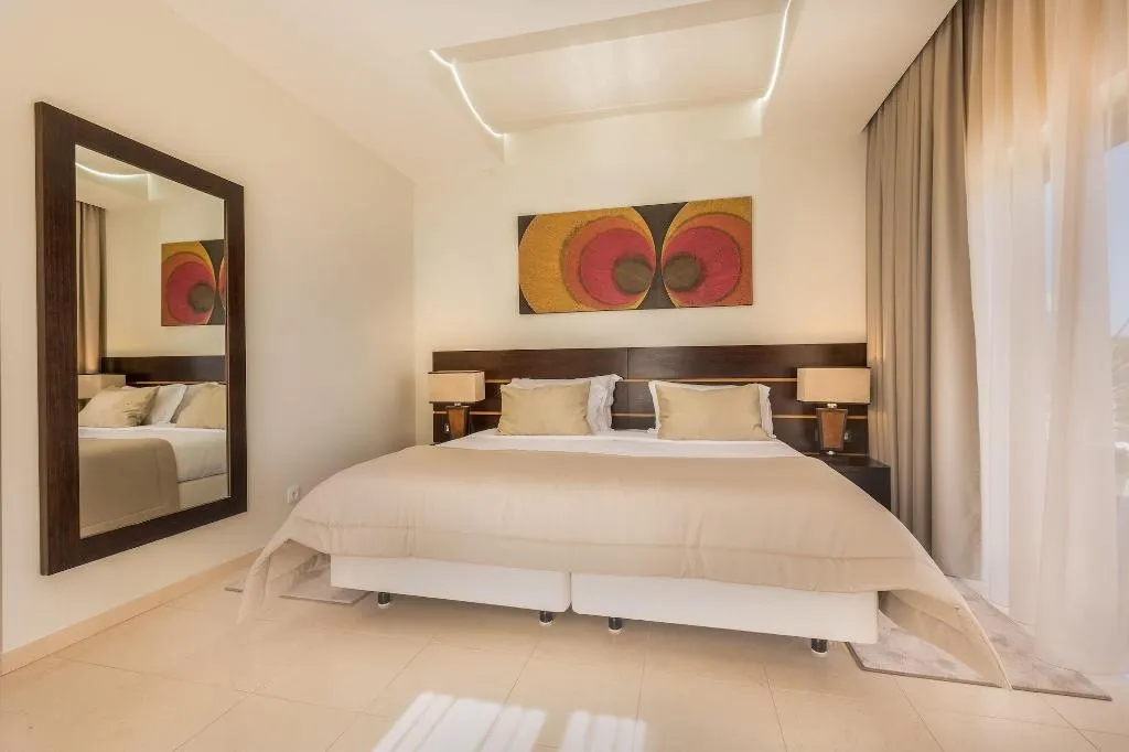 Room, Caneiros Luxury House & Suites, Algarve