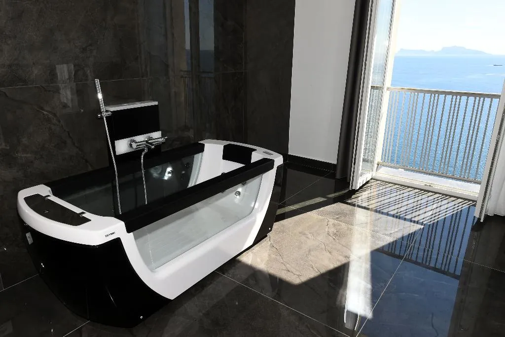 SUITE STANDARD Room, Grand Hotel Serapide, Naples