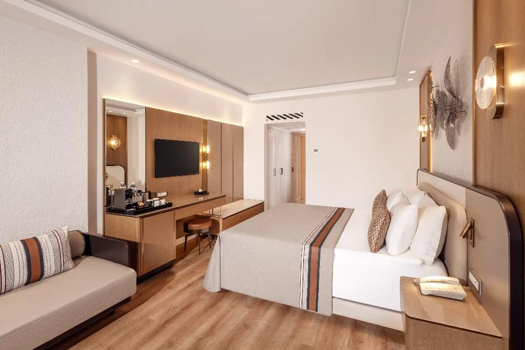DOUBLE DELUXE LAND VIEW Room, AKKA Hotels Antedon, Antalya