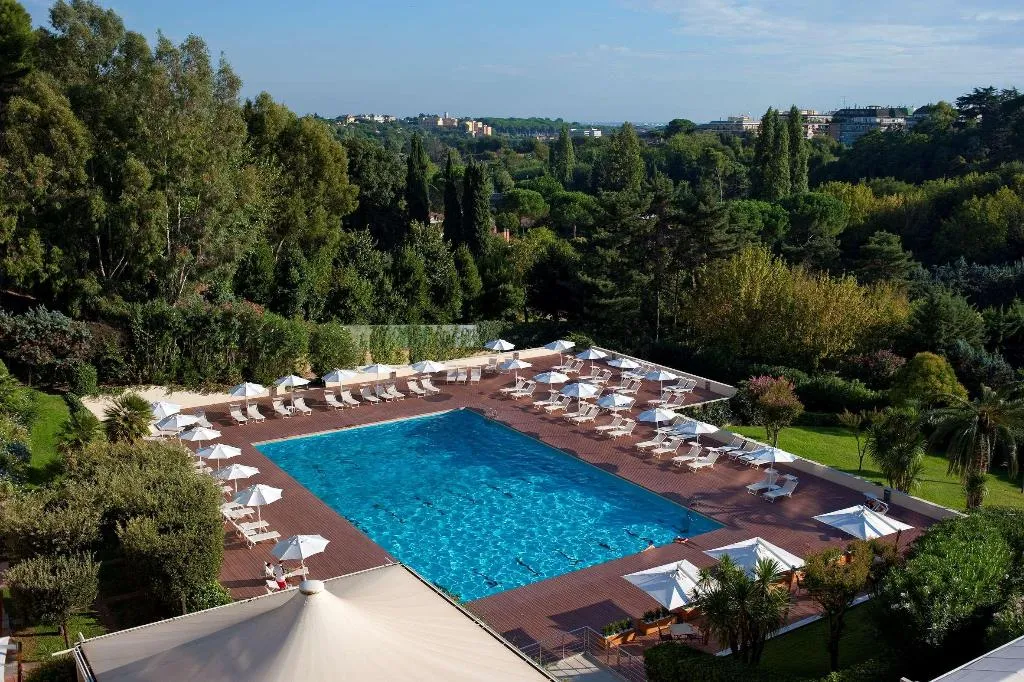 Pool, Villa Pamphili, Rome
