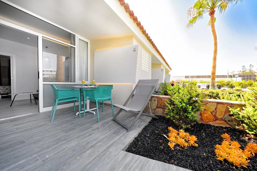 Terrace, Relaxia Los Girasoles Bungalows, Gran Canaria