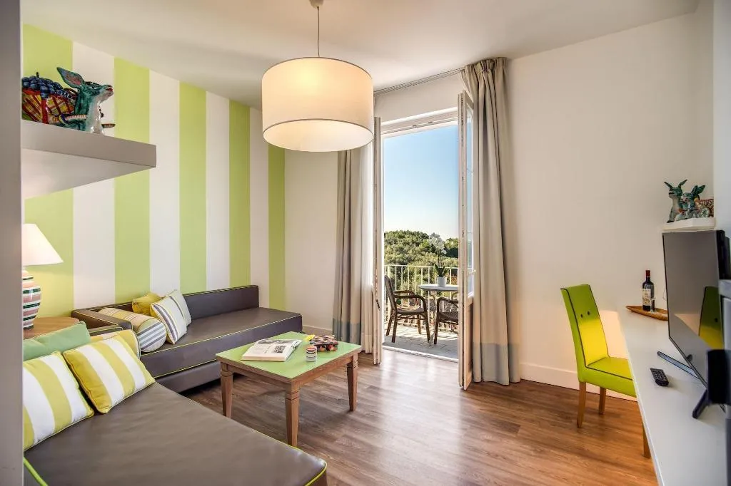 Room, Relais Palazzo del Barone - Adults Only, Naples