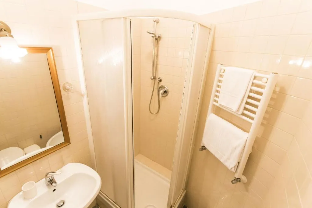 Room, A Casa Cibella, Rome