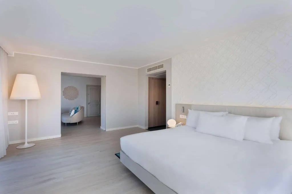Room, Hilton Malta, Malta