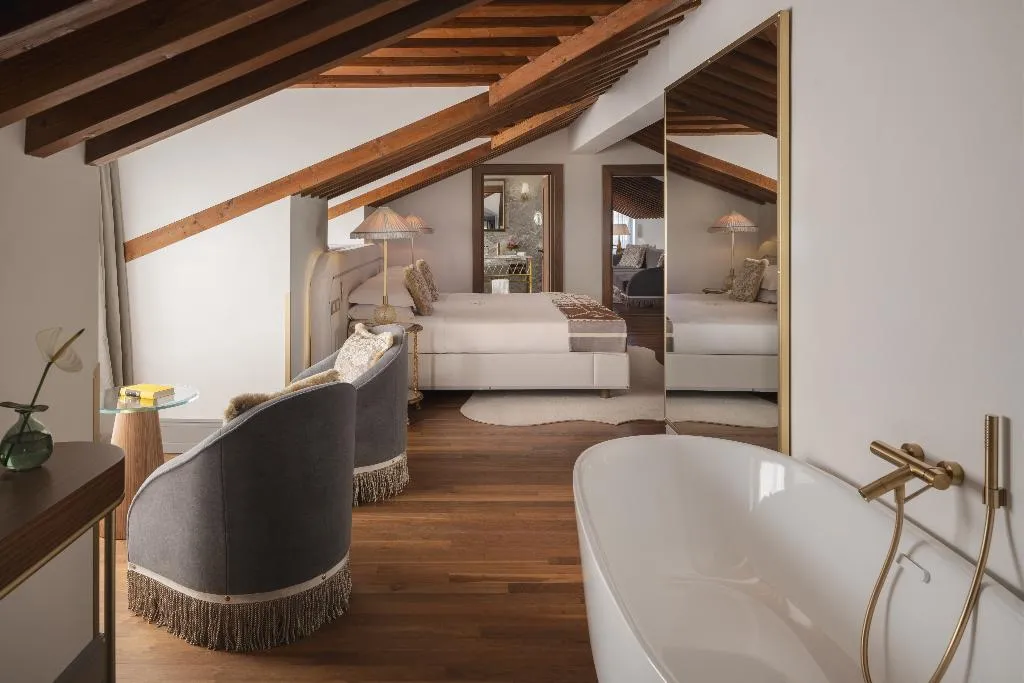 SUITE Presidential Room, Hotel Gabrielli Venezia - Starhotels Collezione, Venice