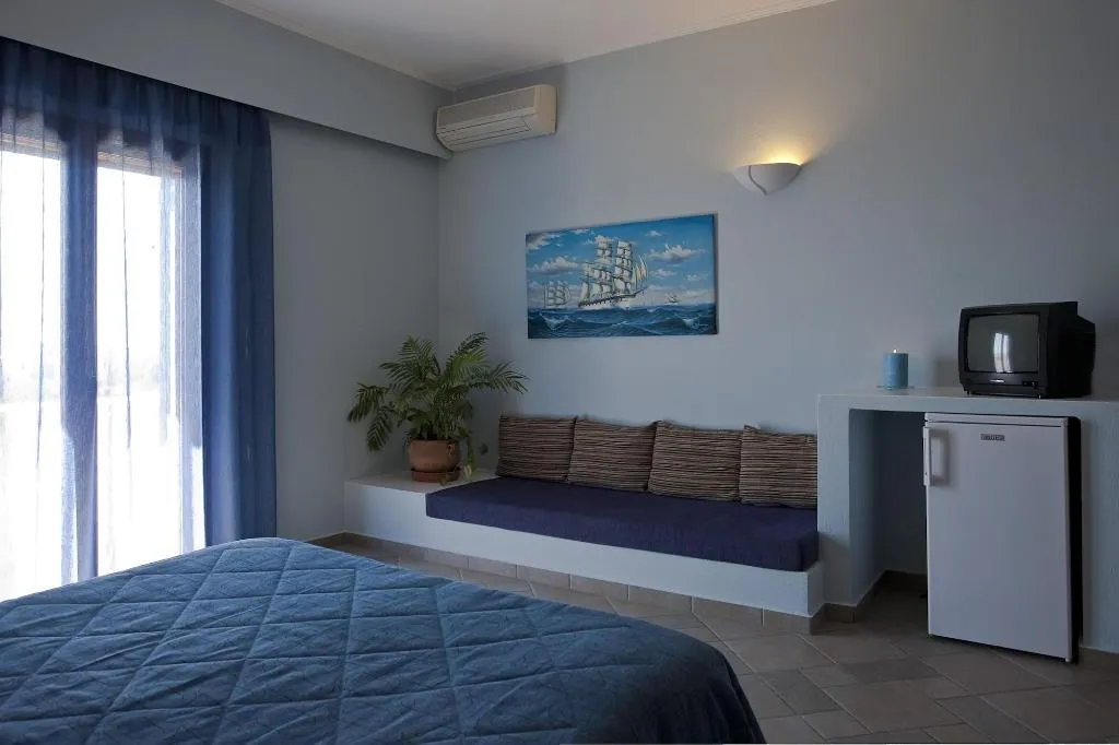 Room, Anamnesis Spa Luxury Apartments, Santorini