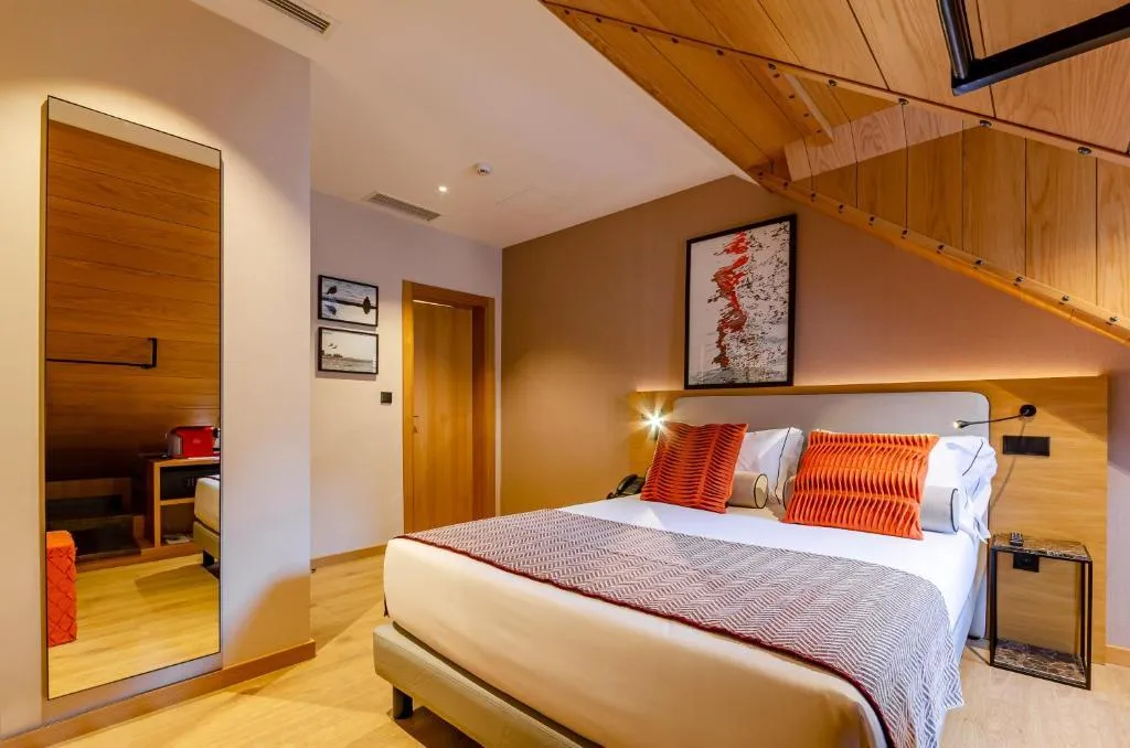 DOUBLE STANDARD Room, Rossio Plaza Hotel, Lisbon