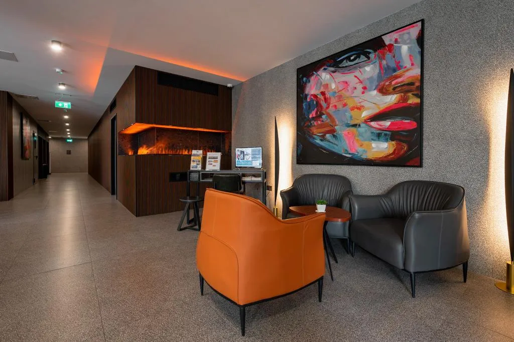 Lobby, Grands Suites Hotel Residences & Spa, Malta