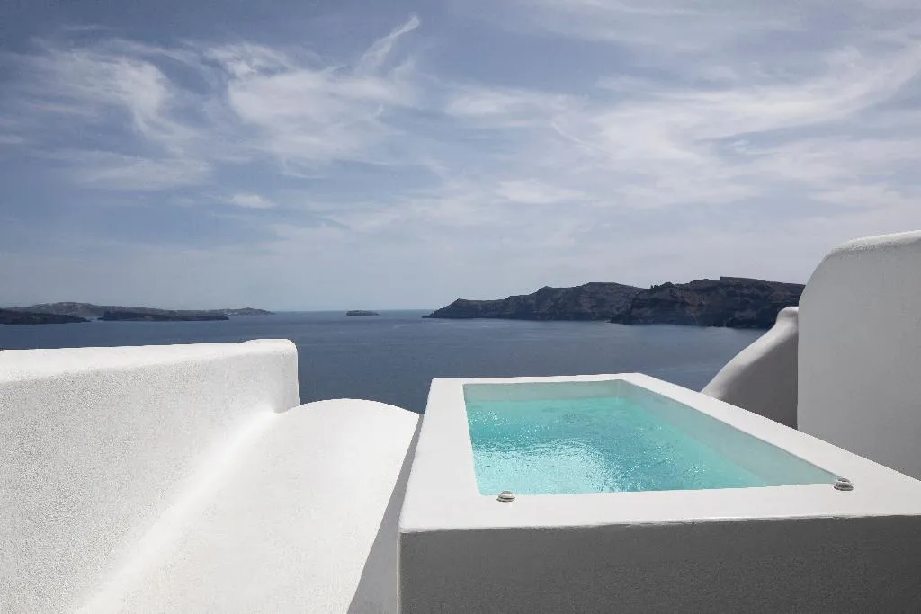 JUNIOR SUITE SEA VIEW Room, Abyss Santorini, Santorini