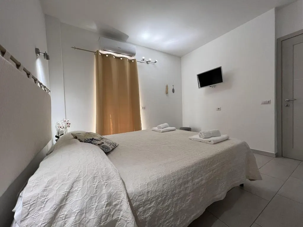 Room, Al Mare Da Francesca, Olbia
