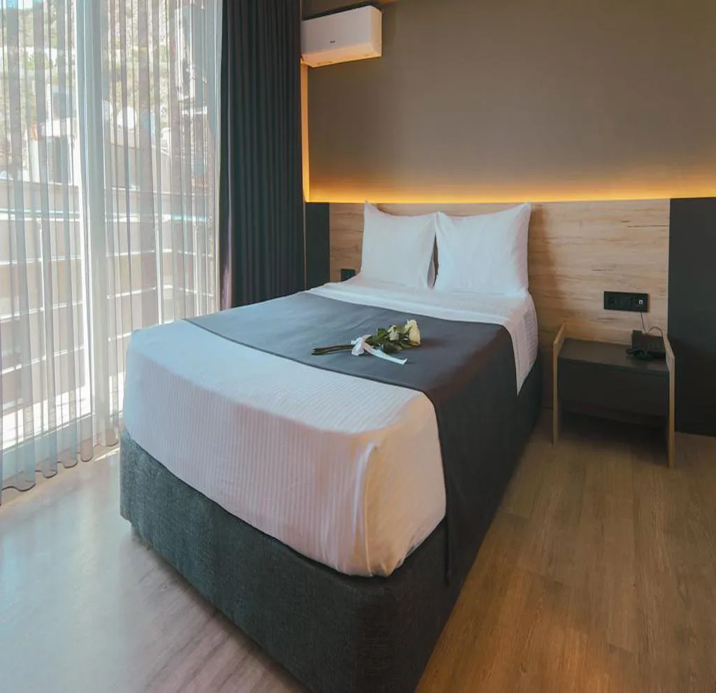 DOUBLE DELUXE Room, Grand Faik Hotel, Izmir