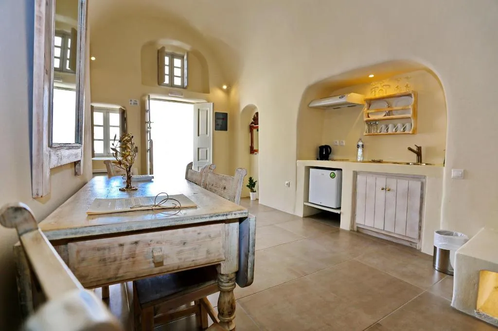 Room, Oia Mare Villas, Santorini
