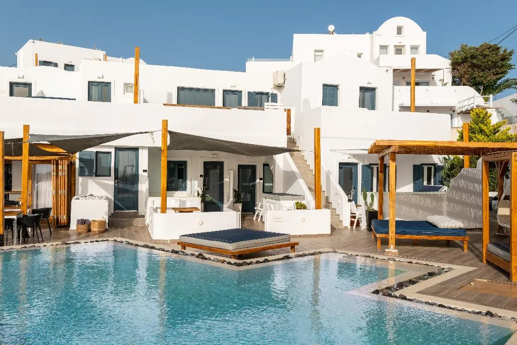 Pool, Amaze Suites, Santorini