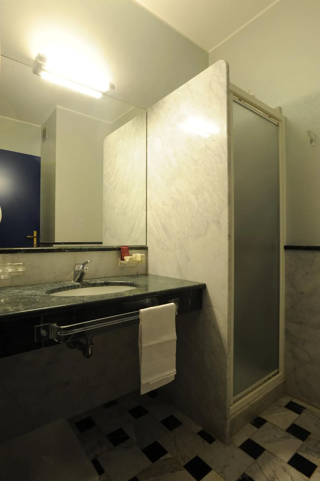 TRIPLE STANDARD Room, Hotel President, Palermo