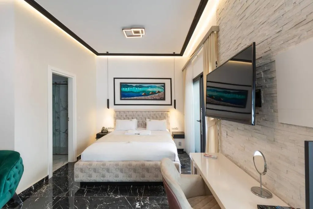 JUNIOR SUITE CAPACITY 4 Room, Lazar Lux Suites - Ammoudara, Crete