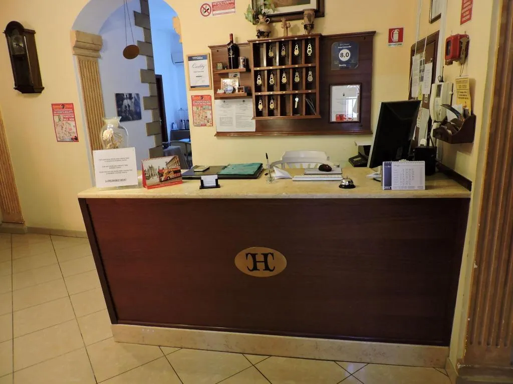 Lobby, Concordia, Palermo