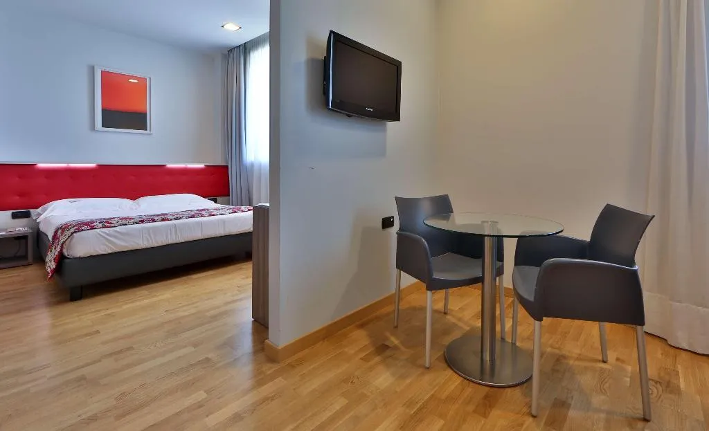 DOUBLE STANDARD Room, Best Western Falck Village Hotel, Milan