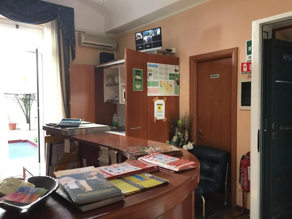 Lobby, Lam Guest House, Naples