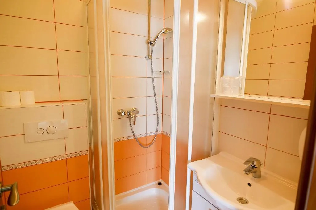 Room, Pansion Dalmacija, Split