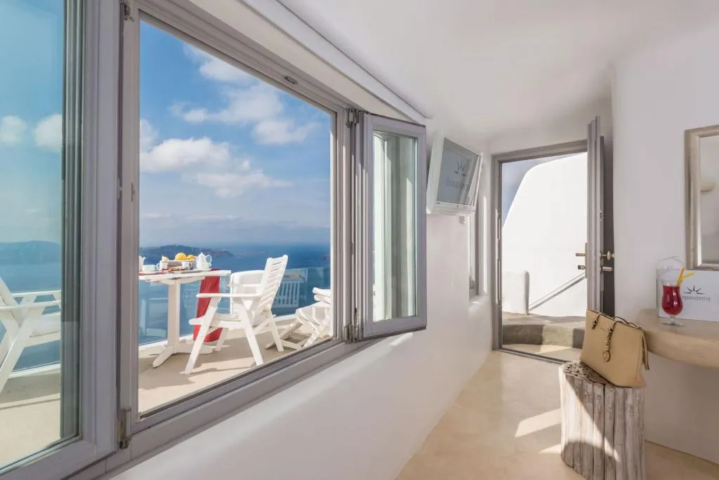 DOUBLE STANDARD Room, Iliovasilema Hotel & Suites, Santorini